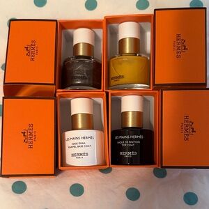 Bundle of 4 Hermes nail colour, base, top, Gris Etain Metal & Jaune Imperial